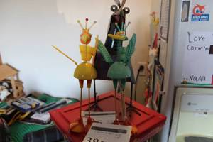 lot 386 image: Lot of (3) Metal Rooster Table Dcor