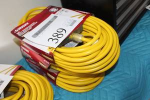 lot 389 image: Lot of (3) Husky IndoorOutdoor Multi-Outet Contractor Extension Cord 50 125V15A1875W (in package)