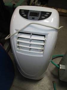 lot 7 image: CCH Portable Air conditioner 8000BT...