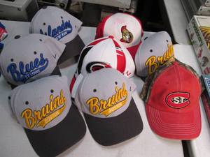 lot 55 image: Lot of 8 baseball hats. Most are fi...