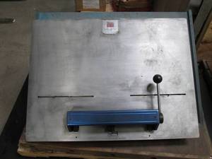 lot 89 image: Industrial Press Plate Bender with ...