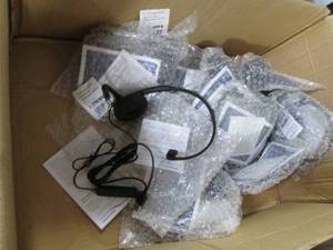lot 91 image: Box of 11 Plantronics PC, USB heads...