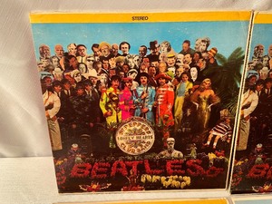 lot 121 image: 4 Beatles Sgt. Peppers Lonely Hearts Club Band Vintage Vinyl Records