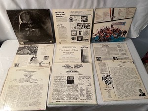 lot 126 image: 9 Vintage Vinyl Records