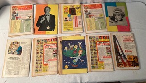 lot 142 image: 10 Vintage Comics