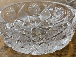 lot 281 image: Three Pieces of Vintage Cut Glass