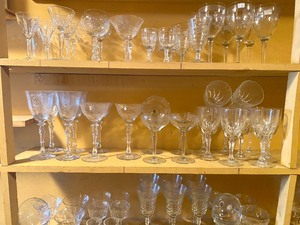 lot 284 image: Large Lot of Stemware