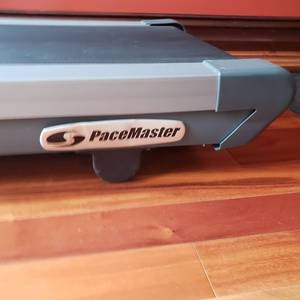 lot 20 image: PaceMaster Silver Select Incline Treadmill