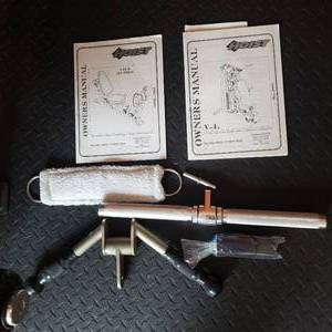 lot 1 image: Hoist Gym V-4a and Leg Press