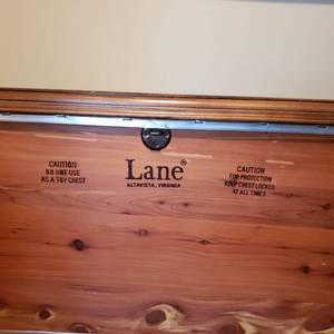 lot 12 image: Traditional Lane Cedar Chest