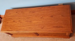 lot 14 image: Contemporary Lane Cedar Chest