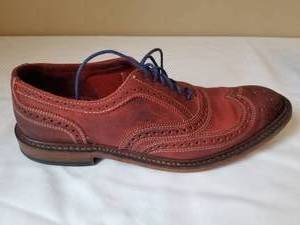 lot 84 image: Amazing Mens Brogue Leather Shoes by Allen Edmonds- Size 10