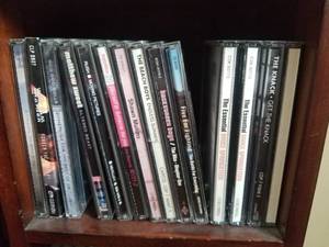 lot 93 image: HUGE Collection of CDs