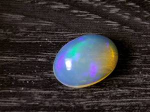lot 40M image: 6.46 Carat Natural Ethiopian Welo Opal