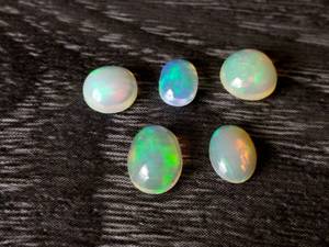 lot 60O image: (5) Natural Ethiopian Welo Opals 2.72 Carats