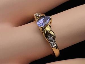 lot 51A image: Natural Lilac Tanzanite and Diamond Estate Ring in 18k Yellow Gold $2,350 Retail
