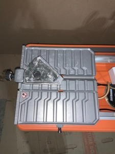 RIDGID 9 Amp Corded 7 in. Wet Tile Saw with Stand SEE PICS