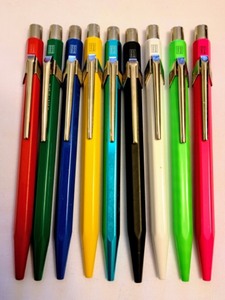 lot 32 image: Caran Dache Swiss Pen Set