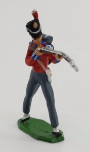 lot 71 image: VintageAntique Toy Soldiers