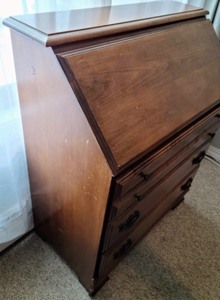 lot 99 image: Vintage Secretary