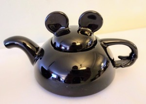 lot 134 image: Disney Collectibles