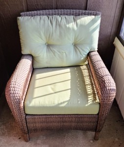 lot 174 image: Martha Stewart Wicker Patio Chair and Ottoman