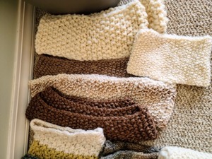 lot 184 image: Variety of Knit Scarfs and Leg Warmers