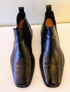 lot 215 image: Mens Johnston & Murphy Black Leather Boots