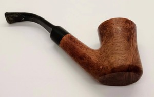 lot 155 image: Curva Italian Tobacco Pipe