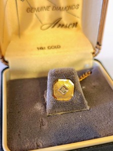 lot 28 image: Vintage Mens 14K Tie Pin