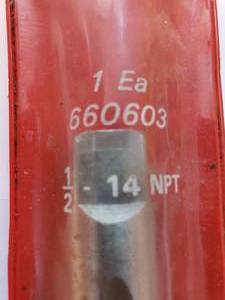 lot 87 image: TRW Brand 12 NPT Starting Thread Tap 660603Many Additional Taps