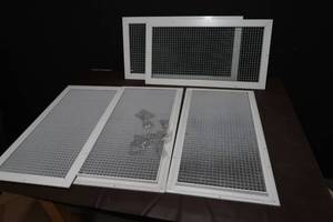 GRILLES