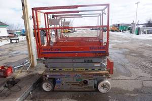 Sky Jack Model SJIII 3219 Scissors Lift