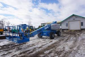Genie S60 4 x 4 Boom Lift