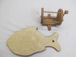 cutting board, toilet paper reel