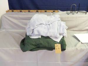 Full Size blue blanket light weight...