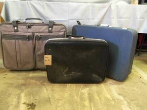 Vintage Suitcases 2 leather and 1 c...