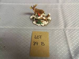 Deer statue Made in China...