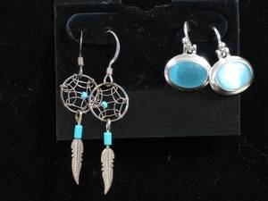 lot 75 image: 2 Pair of Sterling Silver Earrings - Native American Dream Catchers