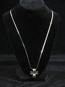 lot 44 image: Large Cross Pendant on 30 Long Herringbone Chain
