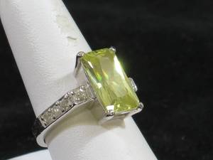 lot 30 image: Sterling Silver Ring with Large Peridot Stone