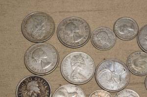 lot 132 image: Canadian Silver Coins