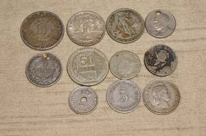 lot 135 image: International Silver Coins