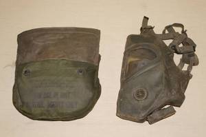 lot 33 image: Military Issue Riot Mask with Carry Bag