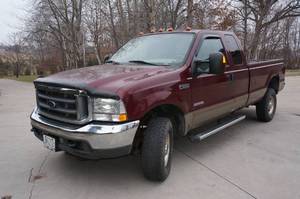 lot 6 image: 2004 Ford F-350 Diesel Extended Cab