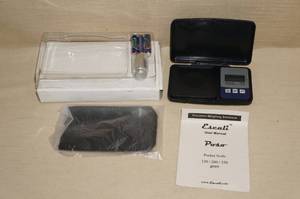 lot 90 image: Escali 250 Gram Pocket Digital Scale