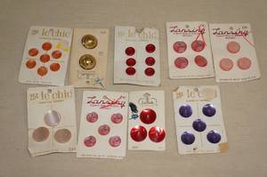 lot 143 image: Antique Button Sets