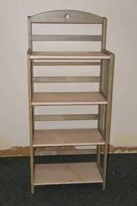 lot 184 image: Wood Shelf