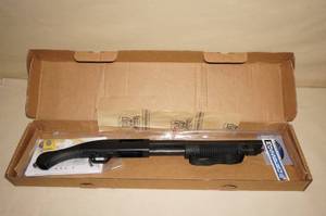 lot 17 image: Unfired Mossberg Shockwave 12 Gauge Pump Shotgun