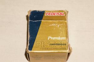 lot 70 image: Box of 20 Federal Premium .38 Special P 129 Gr JHP Ammo